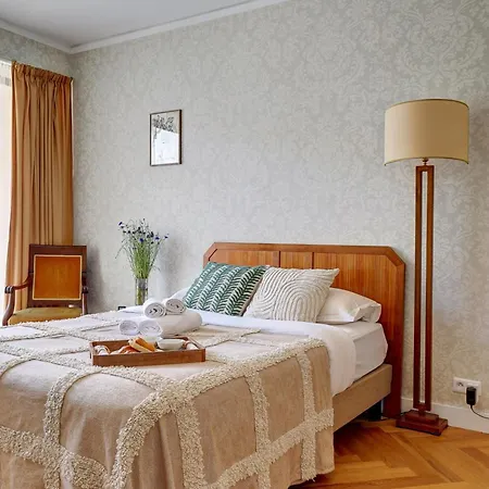 Eiffel Tower - 1br With Balcony - Cityapartmentstay Apartmán